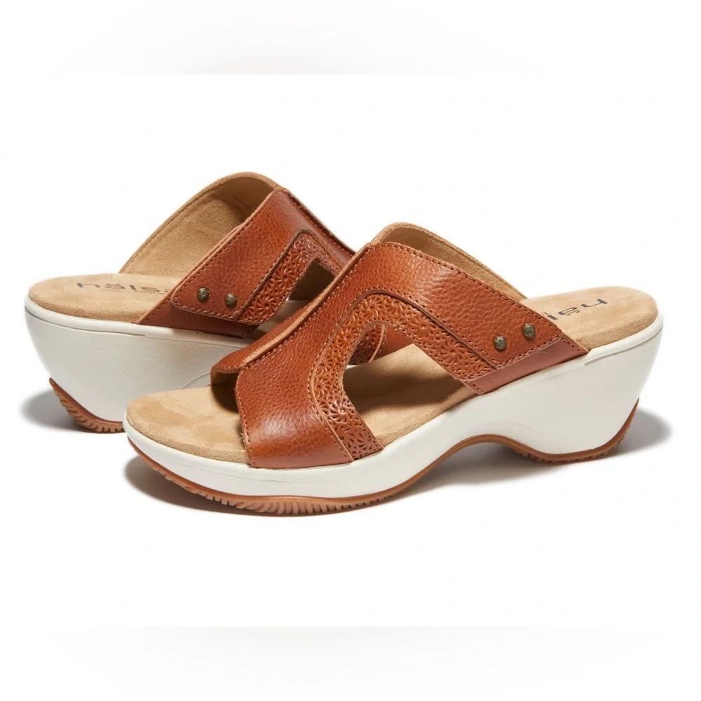 NWOB Halsa Footwear Cassandra Wedge Sandal In Dark Mango, Size 7M